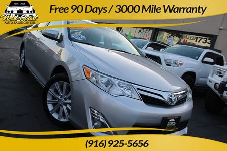 2014 Toyota Camry Hybrid XLE