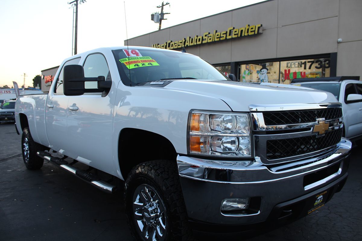 2014 Chevrolet Silverado 2500HD LTZ photo 8