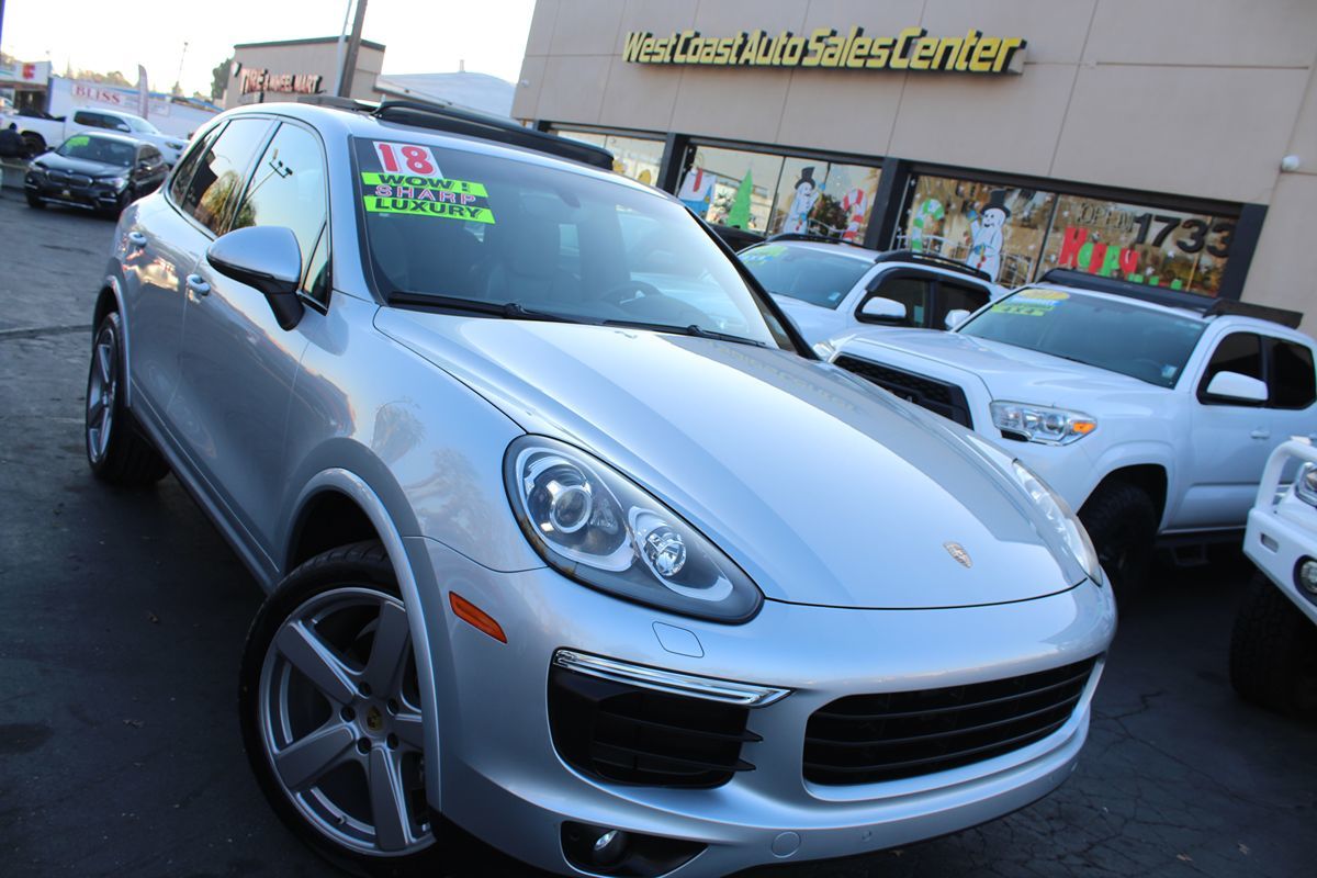 2018 Porsche Cayenne Platinum Edition photo 40