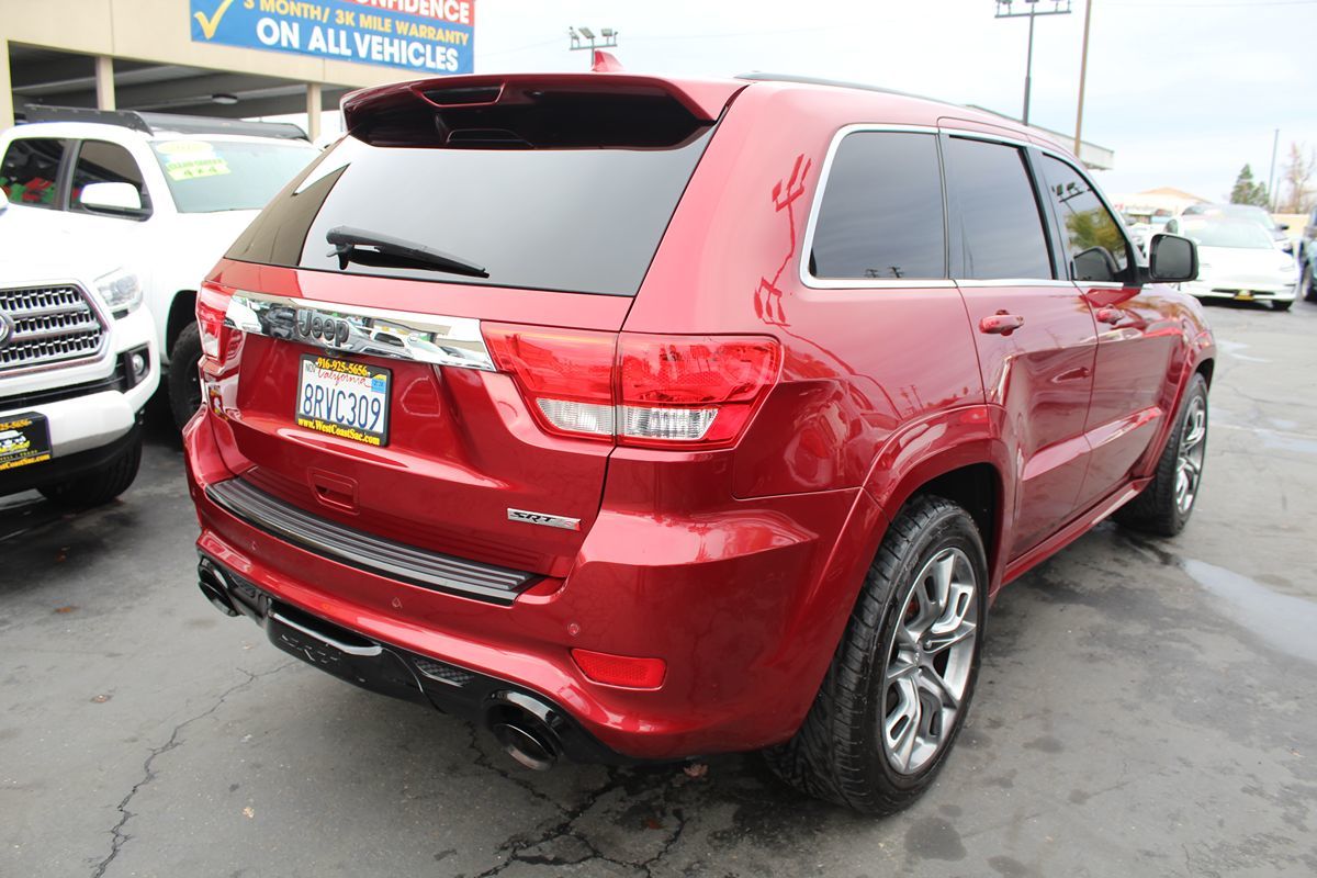 2013 Jeep Grand Cherokee SRT-8 photo 7