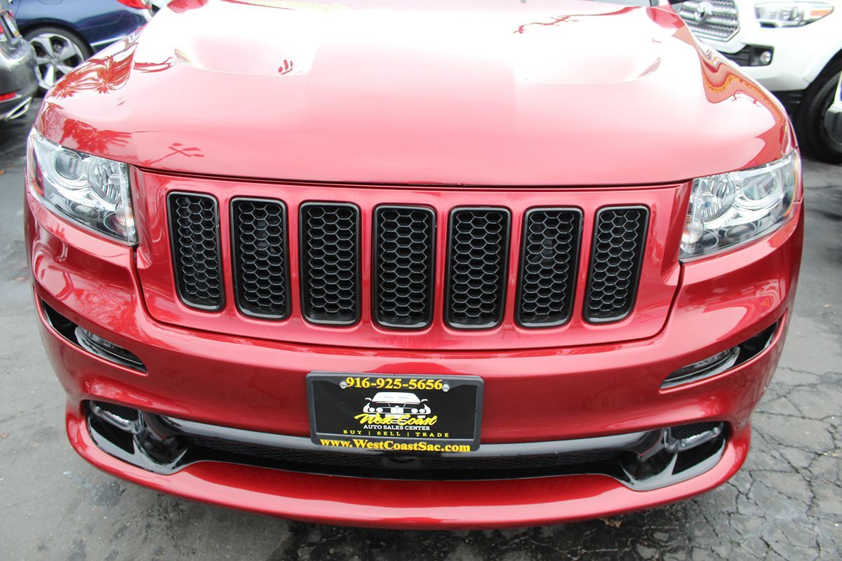 2013 Jeep Grand Cherokee SRT-8 photo 9