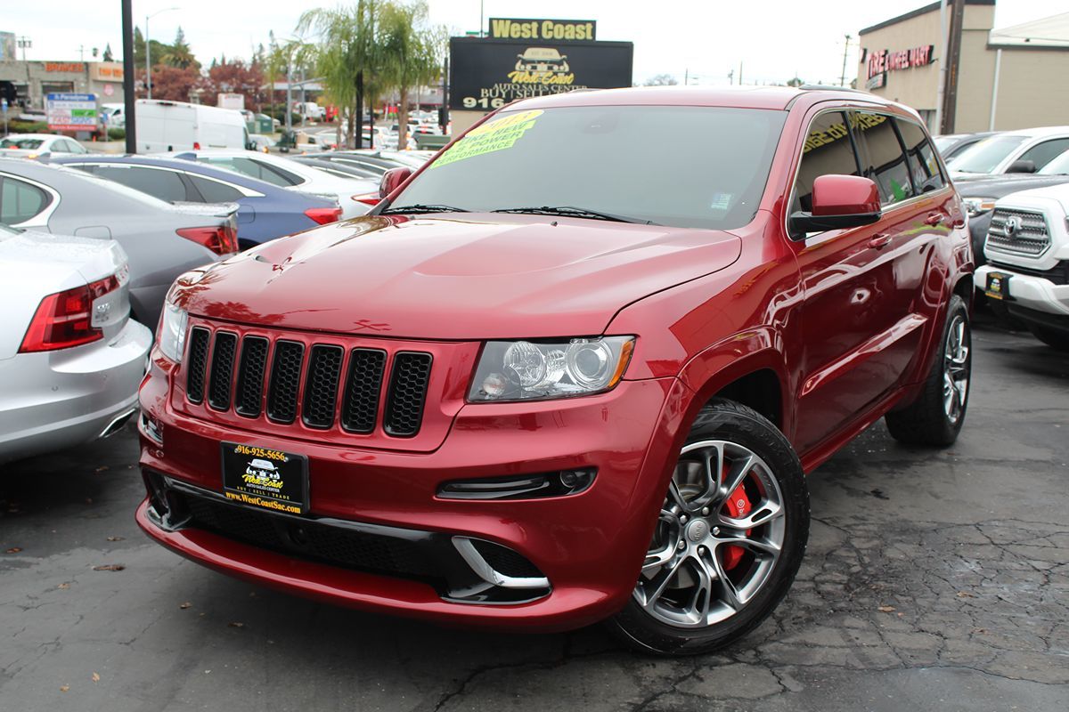 2013 Jeep Grand Cherokee SRT-8 photo 48