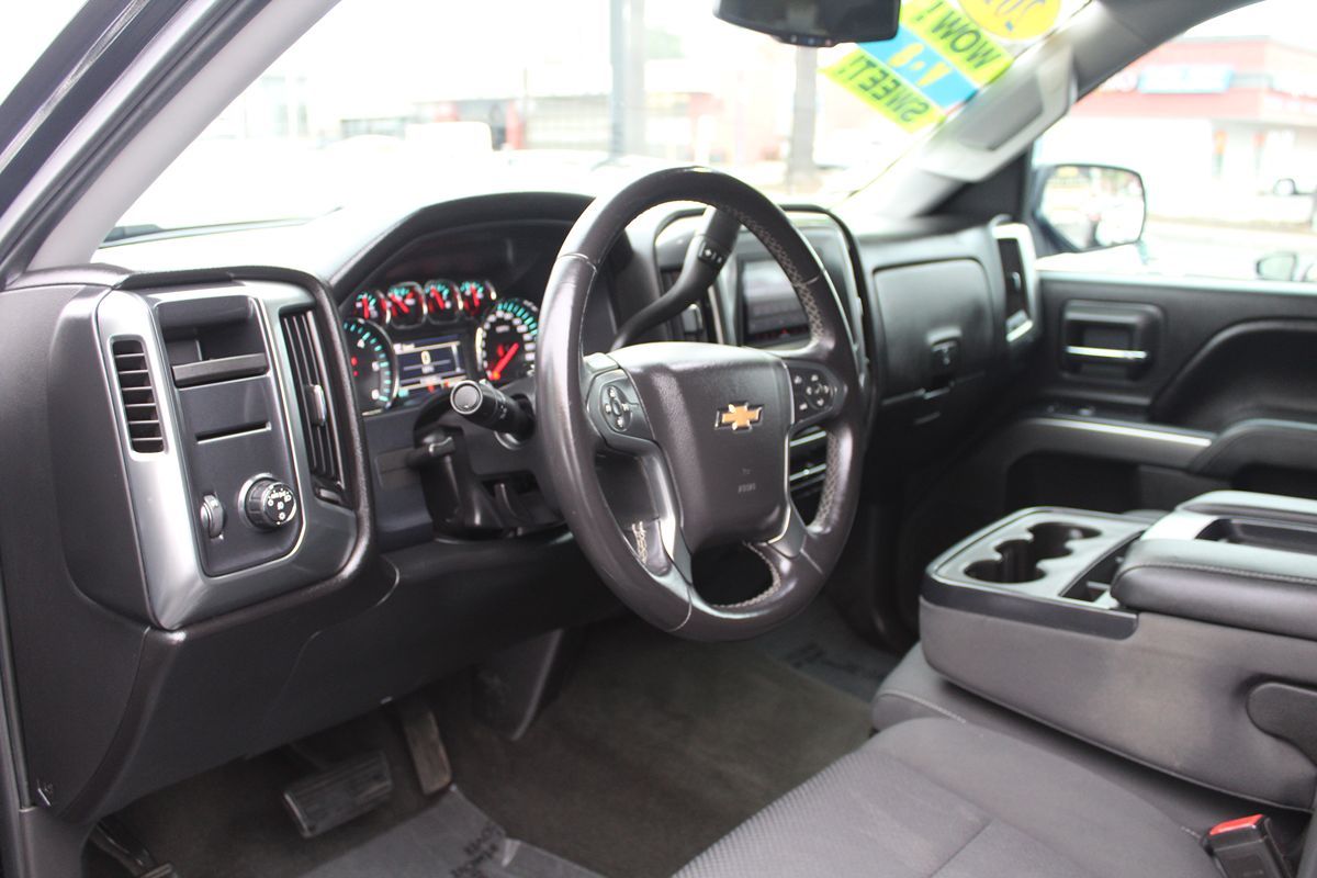 2016 Chevrolet Silverado 1500 LT photo 14