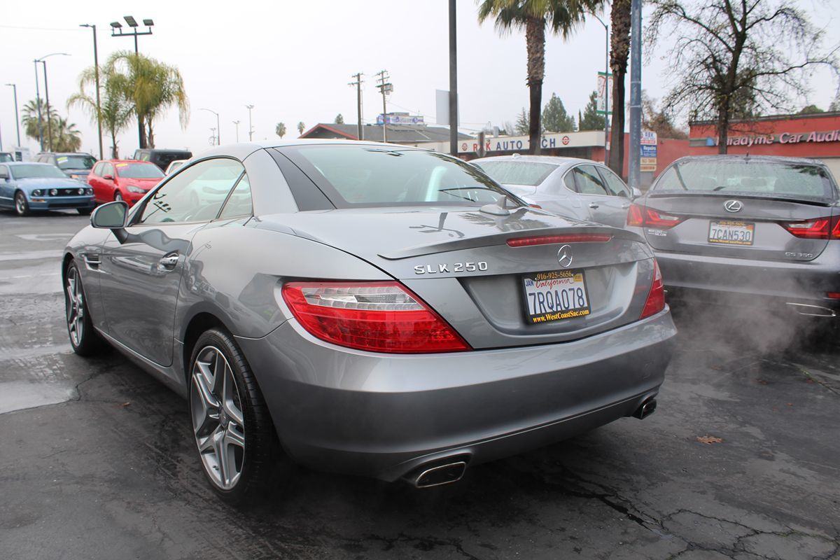 2013 Mercedes-Benz SLK-Class SLK250 photo 5