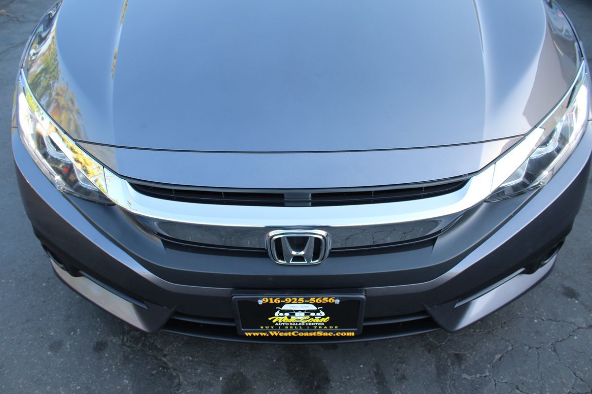 2017 Honda Civic EX-T - Photo 9