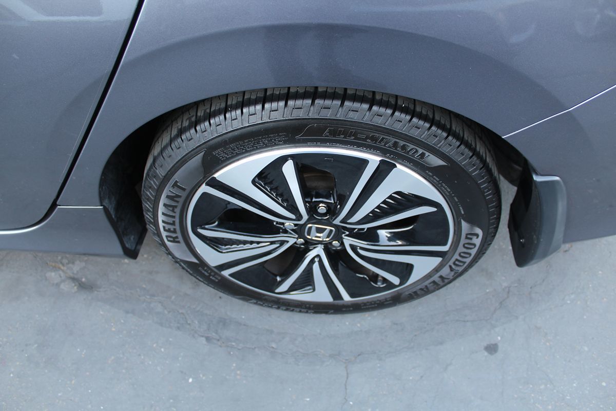 2017 Honda Civic EX-T - Photo 13