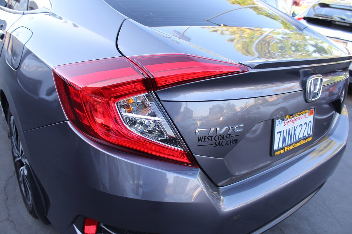 2017 Honda Civic EX-T - Photo 15