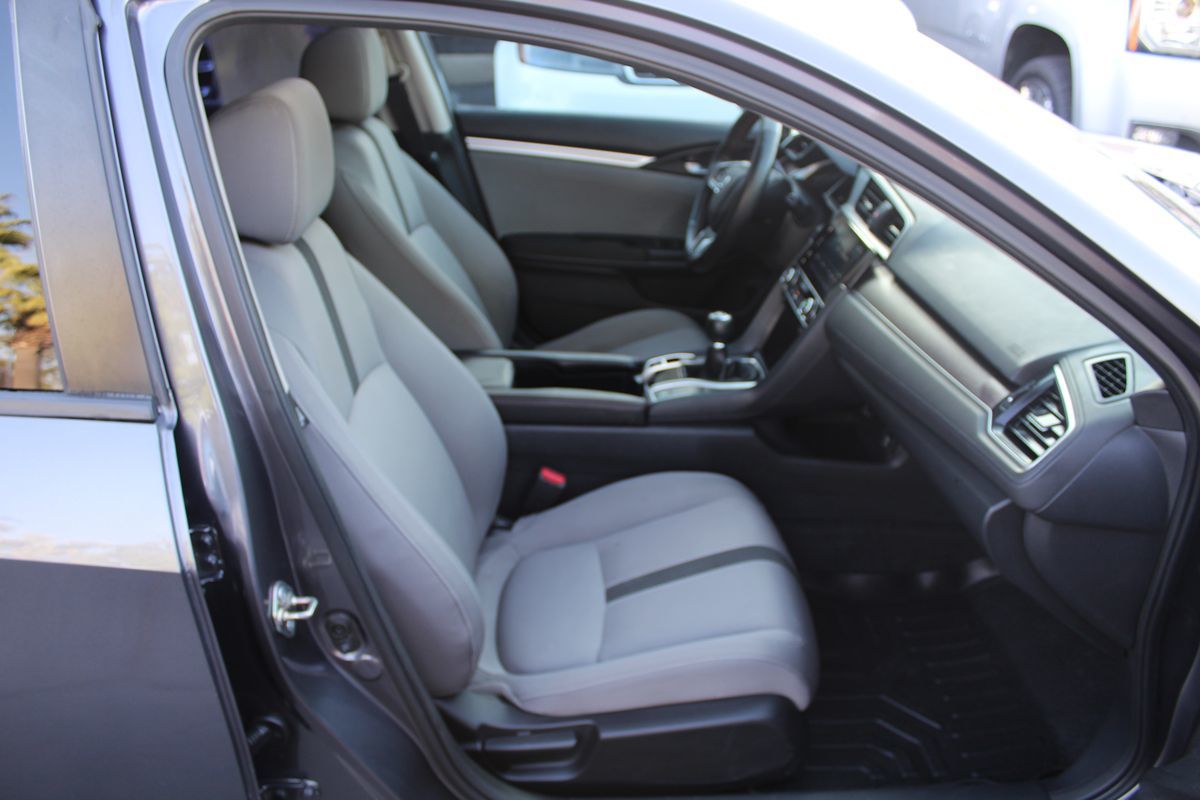 2017 Honda Civic EX-T - Photo 21