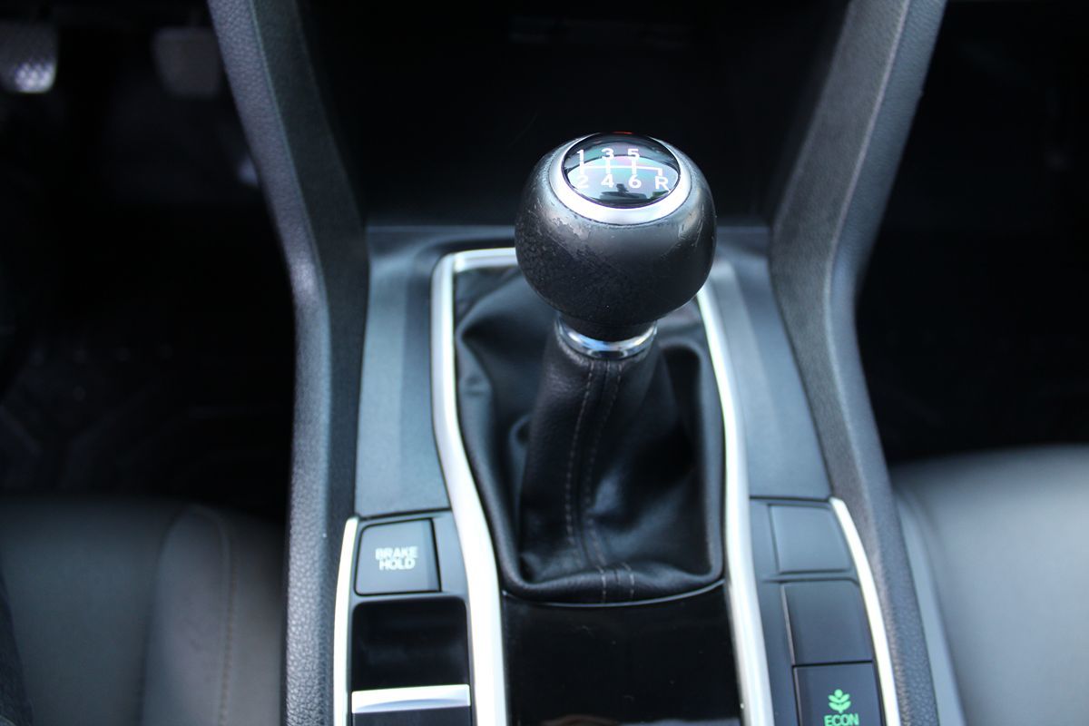 2017 Honda Civic EX-T - Photo 25