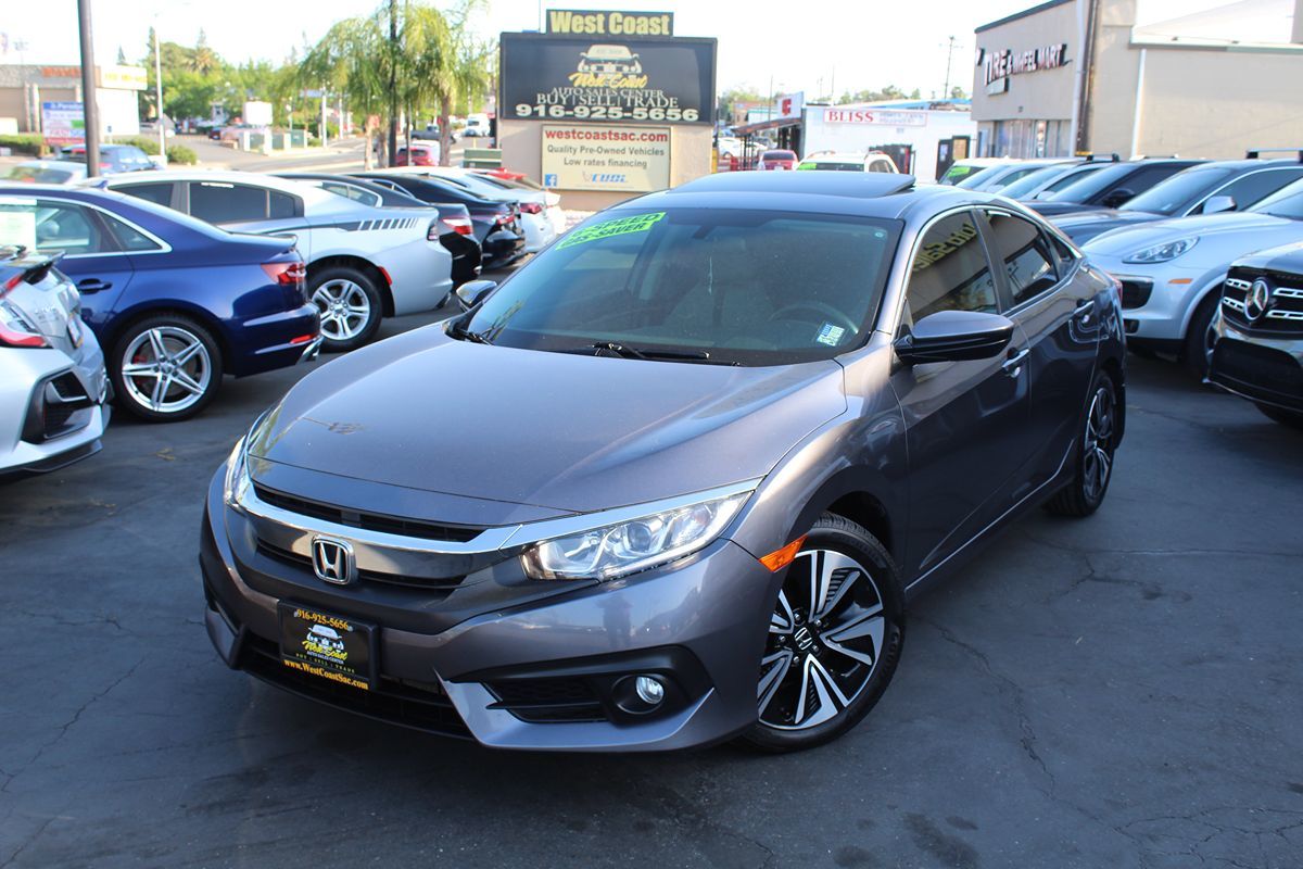 2017 Honda Civic EX-T - Photo 2