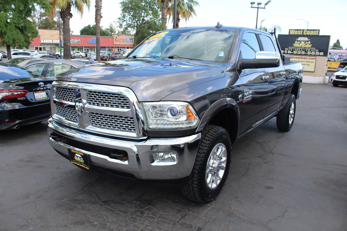 2015 RAM Ram 2500 Pickup Laramie - Photo 4