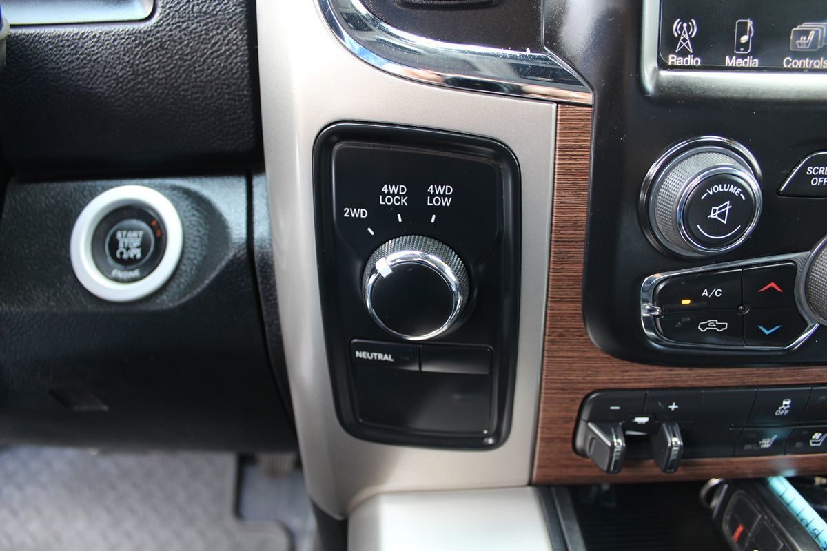 2015 RAM Ram 2500 Pickup Laramie - Photo 31