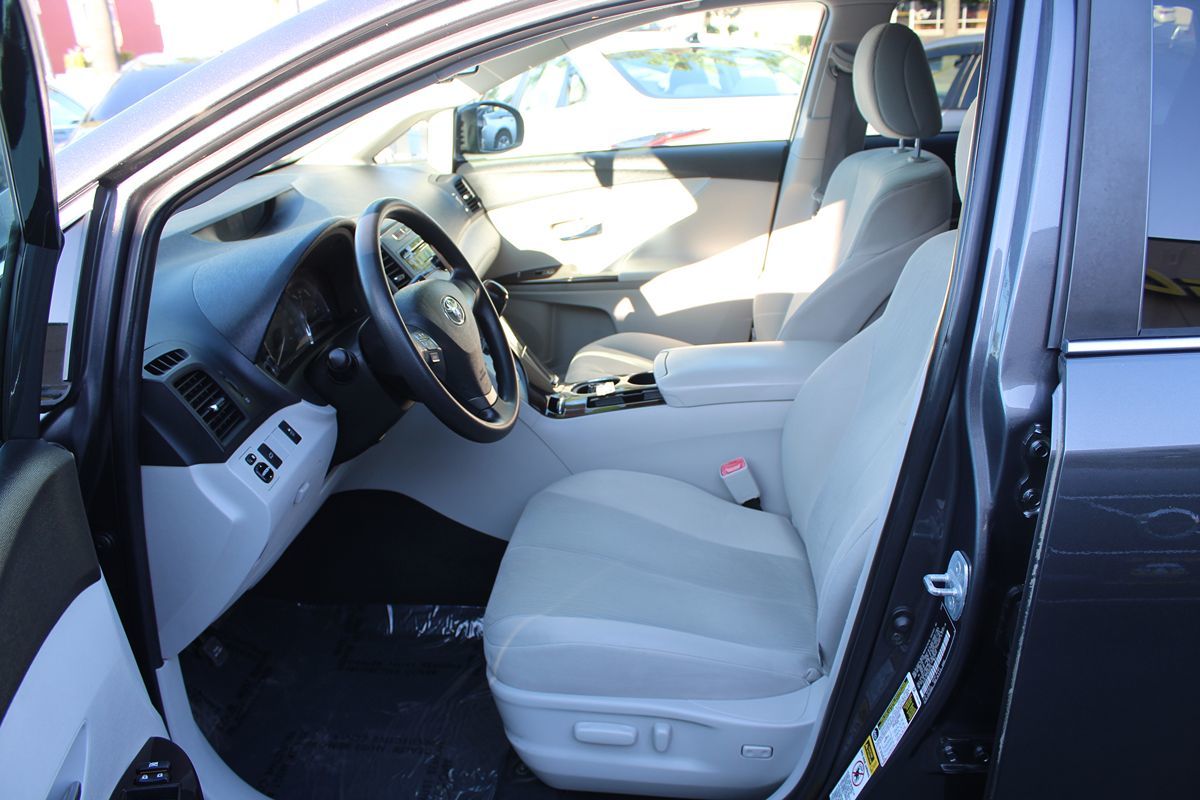 2009 Toyota Venza photo 18