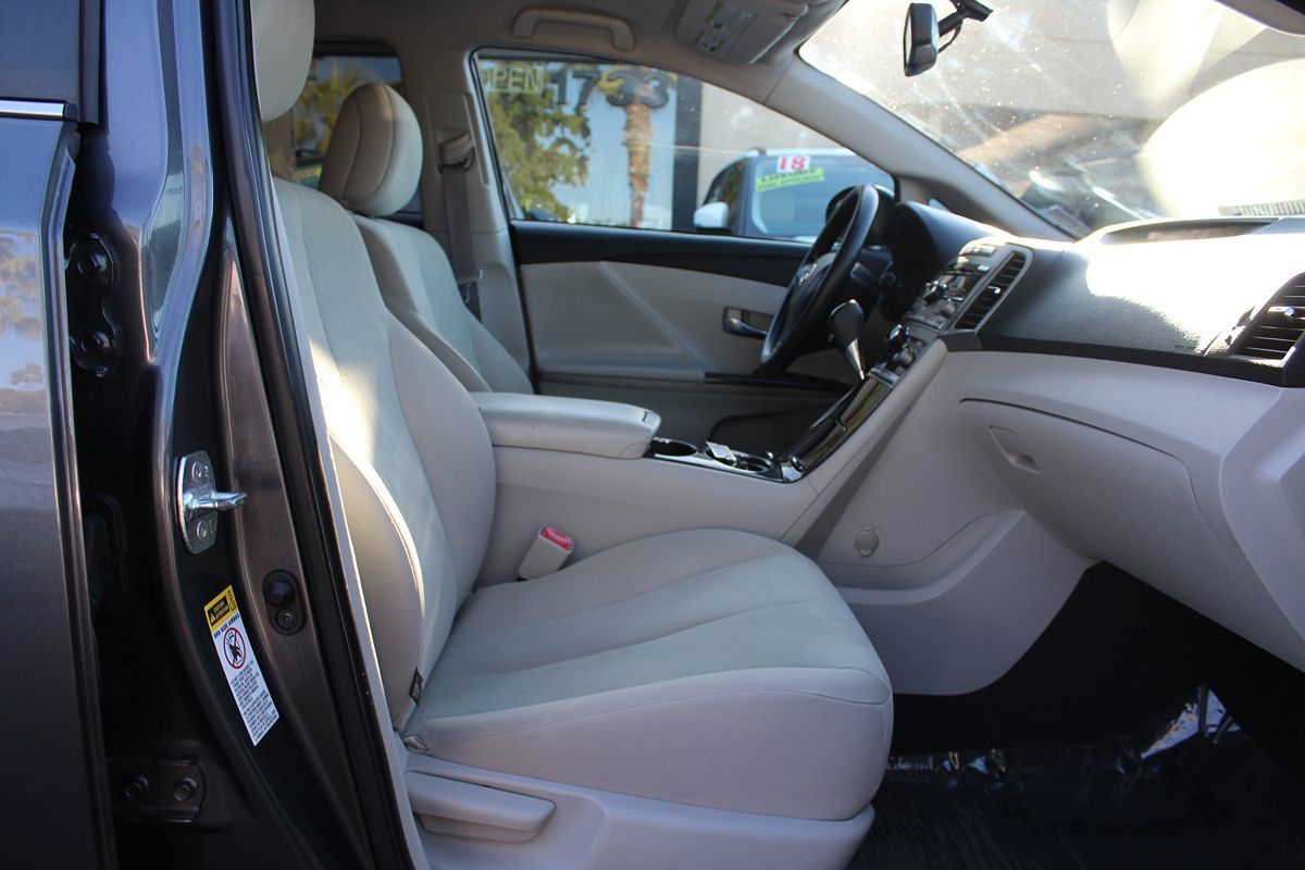 2009 Toyota Venza photo 21