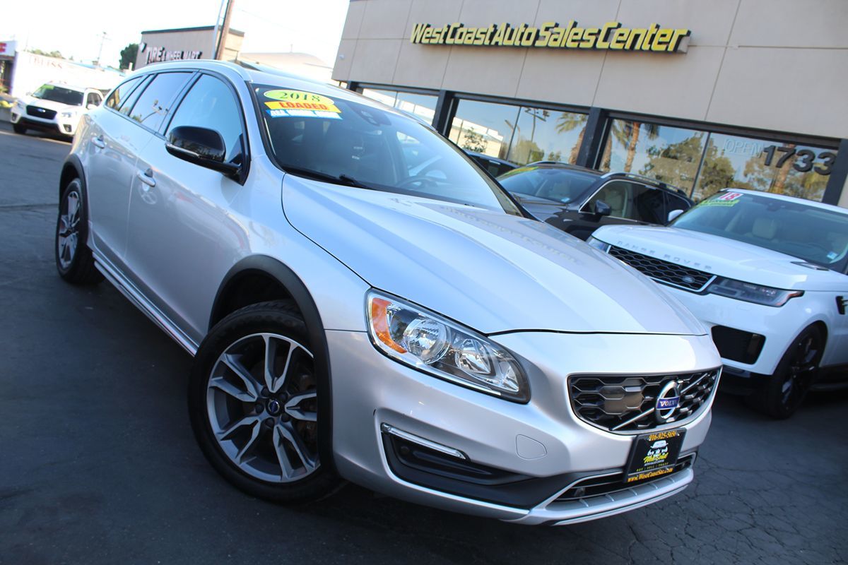 2018 Volvo V60 Base - Photo 36
