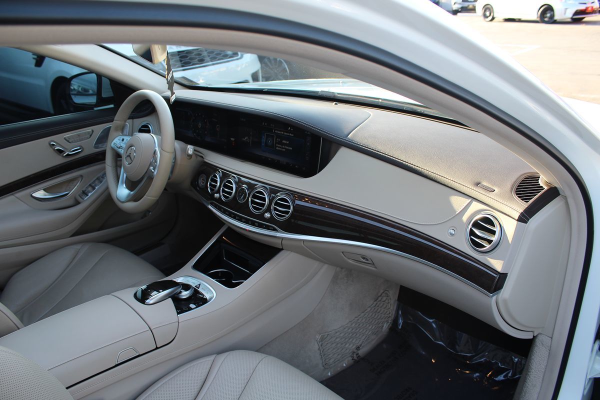 2019 Mercedes Benz S 450 photo 21