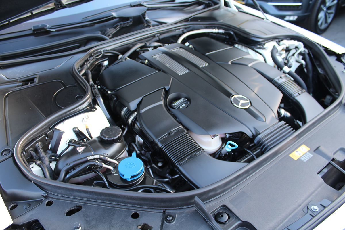 2019 Mercedes Benz S 450 photo 40