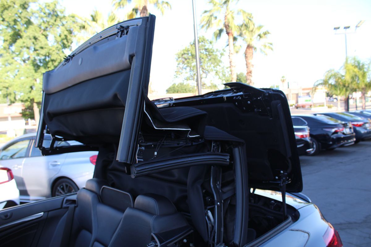 2017 Mercedes Benz E 400 Cabriolet photo 19