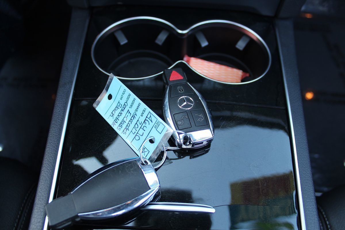 2017 Mercedes Benz E 400 Cabriolet photo 37