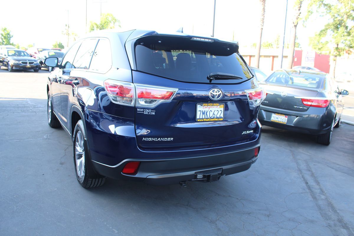 2015 Toyota Highlander XLE photo 5