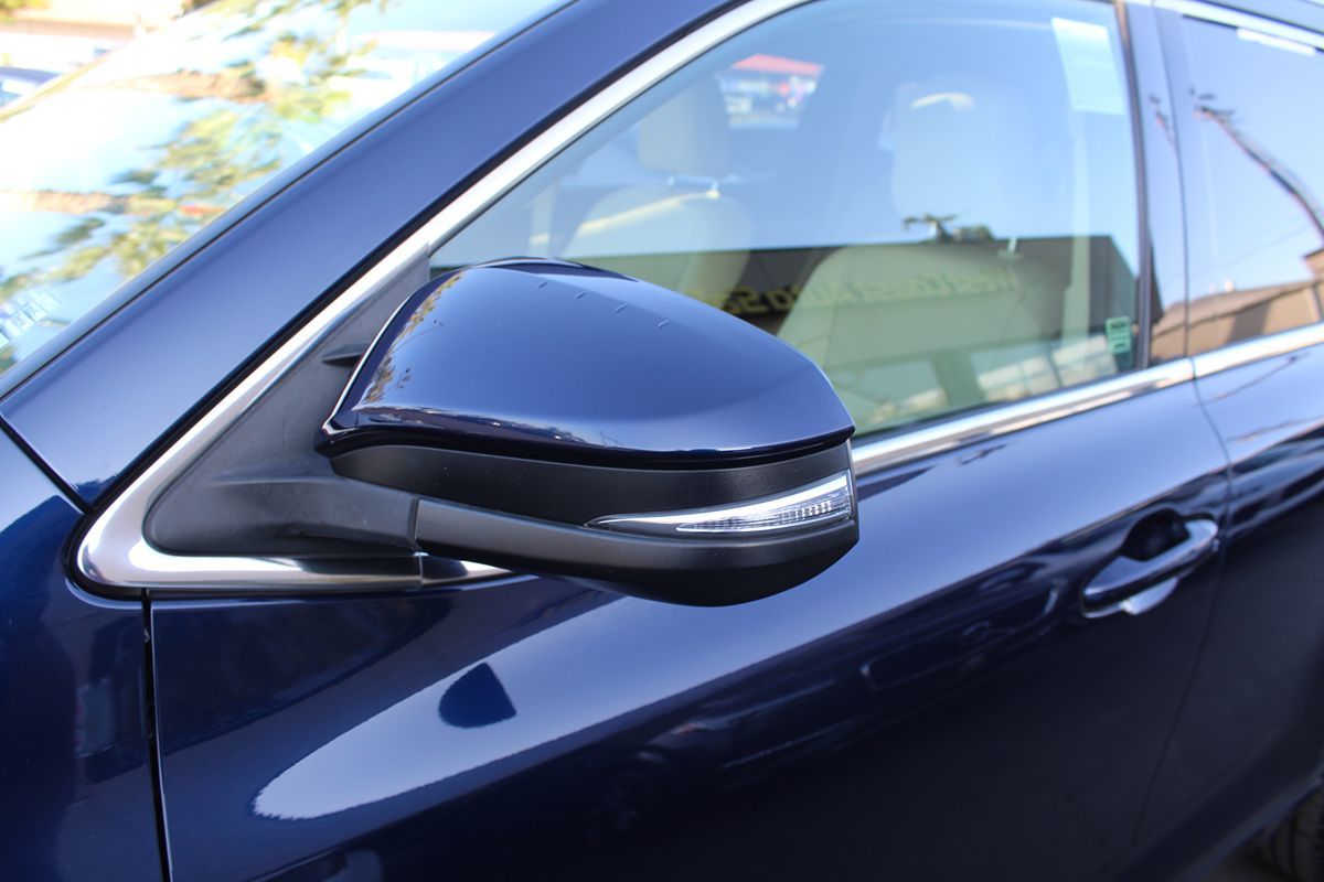 2015 Toyota Highlander XLE photo 12