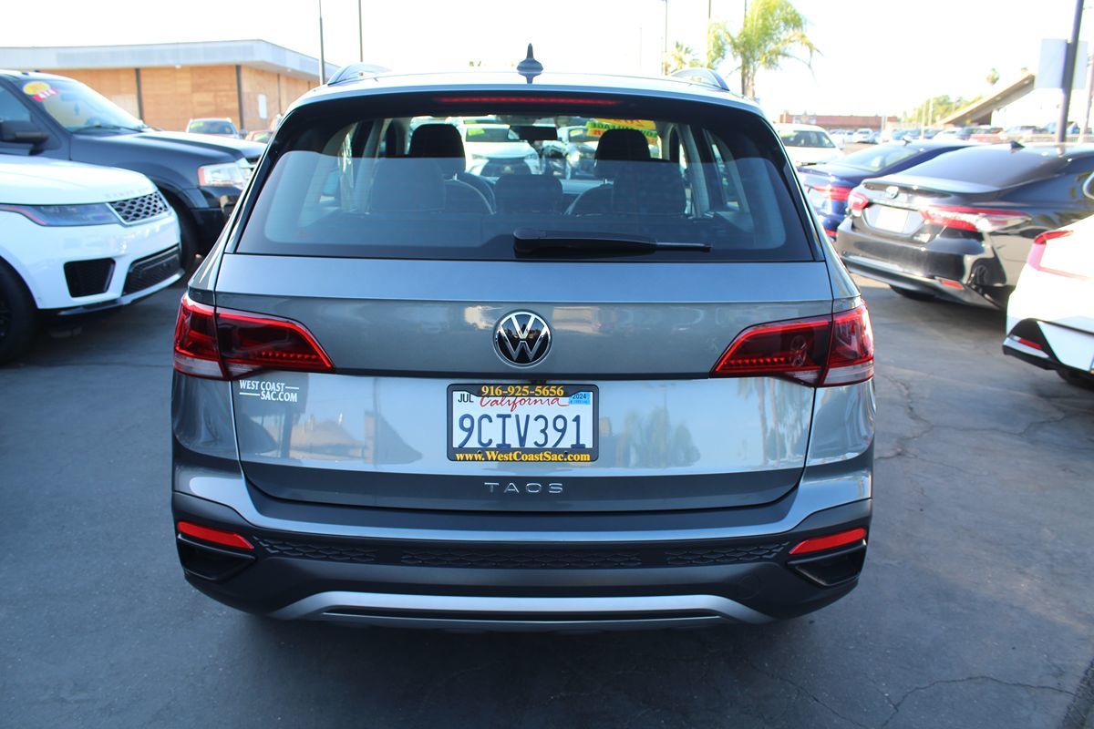 2022 Volkswagen Taos S photo 6