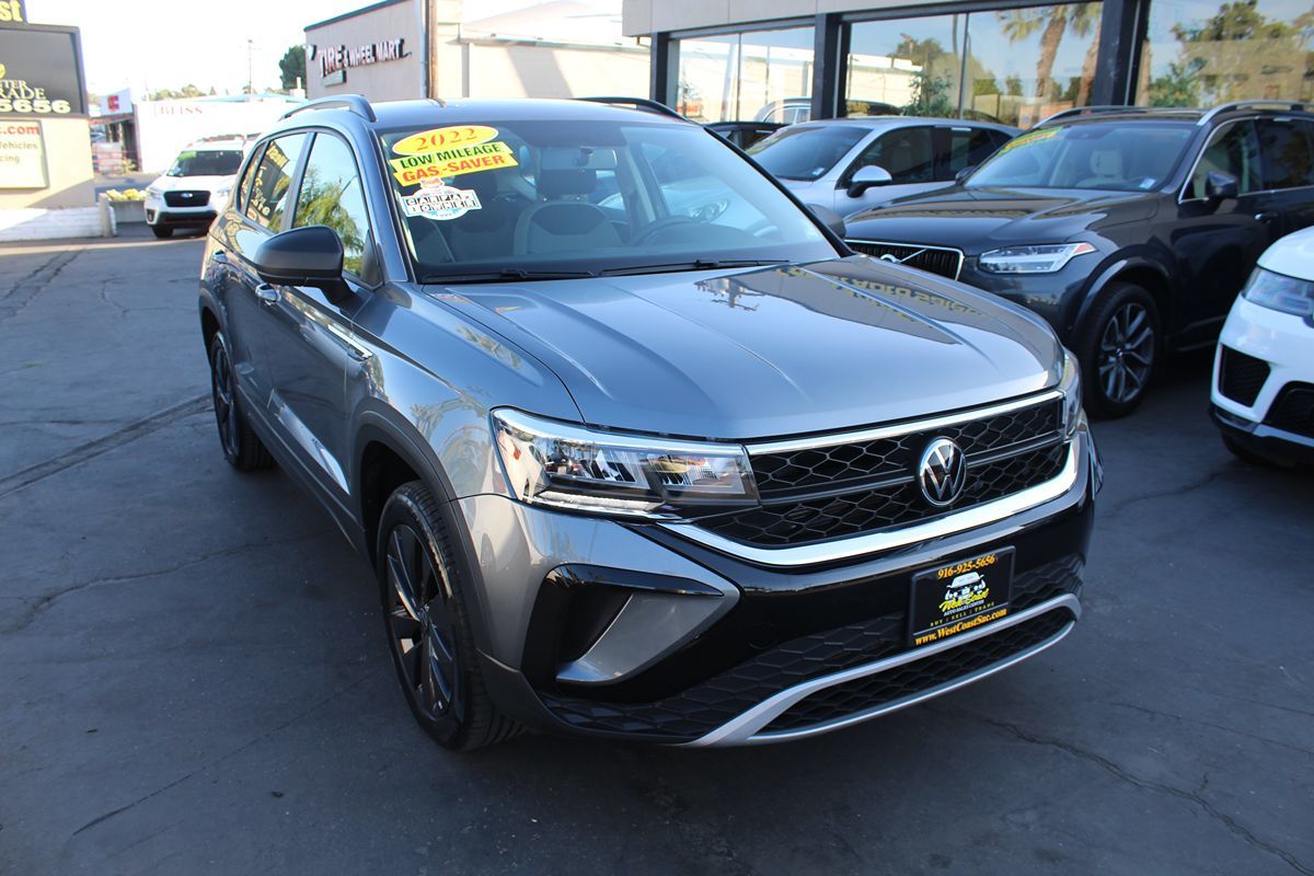 2022 Volkswagen Taos S photo 8
