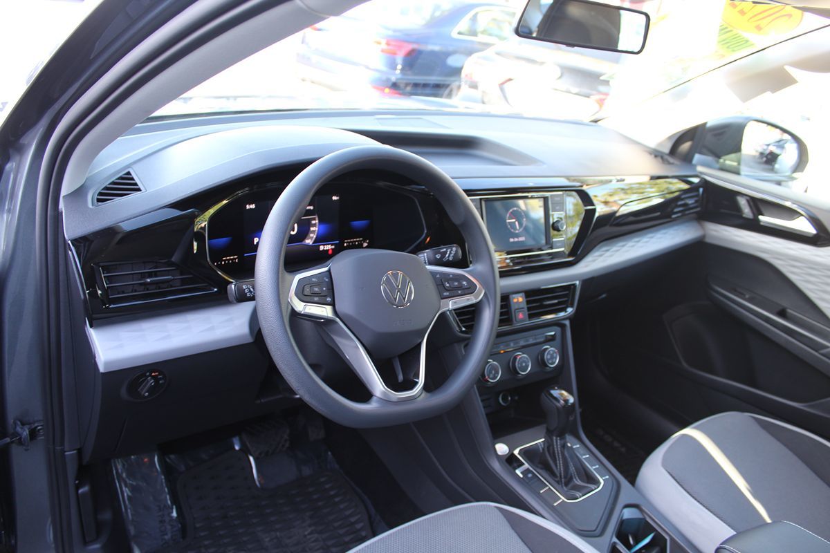 2022 Volkswagen Taos S photo 18