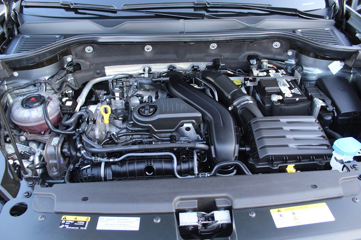 2022 Volkswagen Taos S photo 33