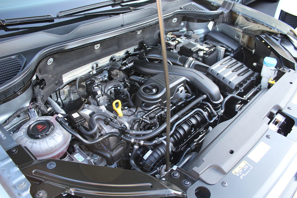 2022 Volkswagen Taos S photo 34