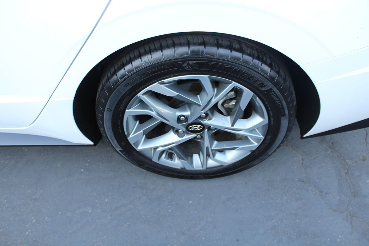 2023 Hyundai Sonata SEL photo 14