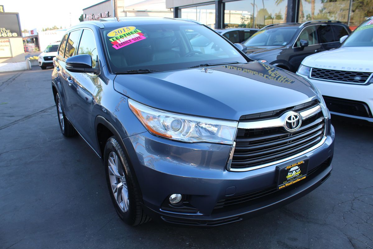 2015 Toyota Highlander XLE photo 6
