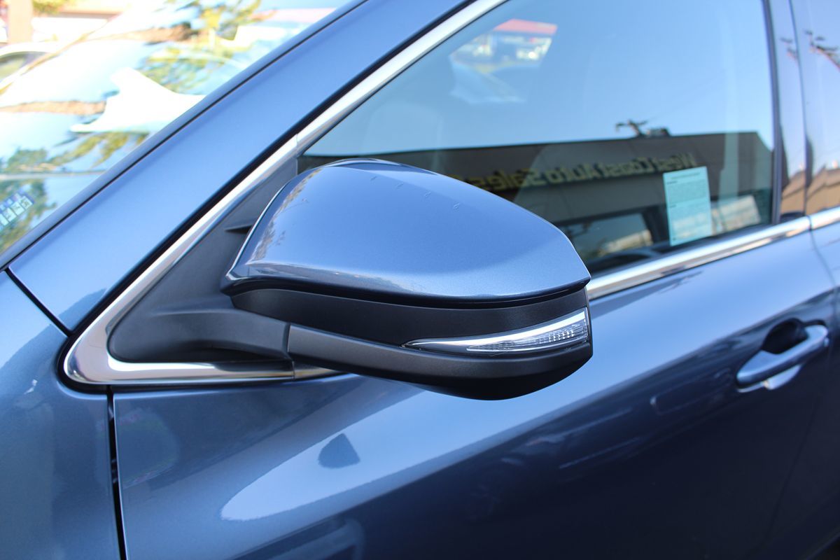 2015 Toyota Highlander XLE photo 10