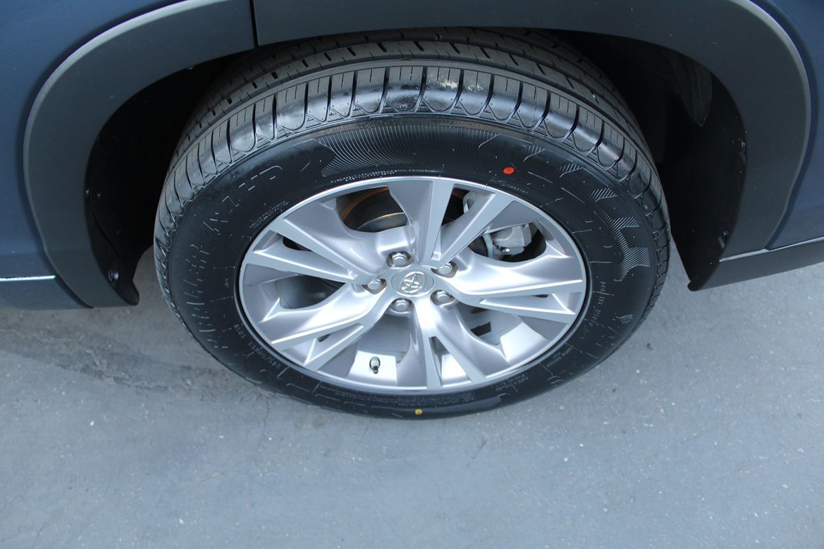 2015 Toyota Highlander XLE photo 12
