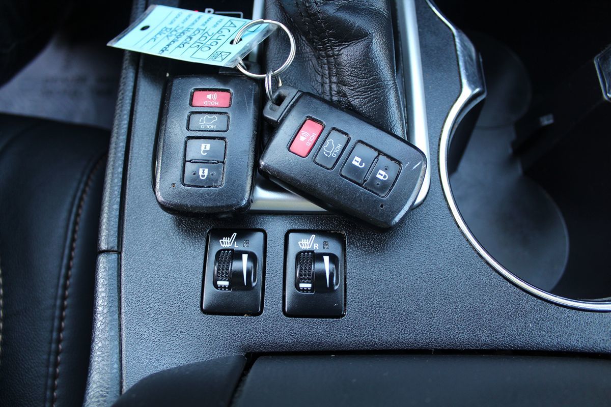 2015 Toyota Highlander XLE photo 31