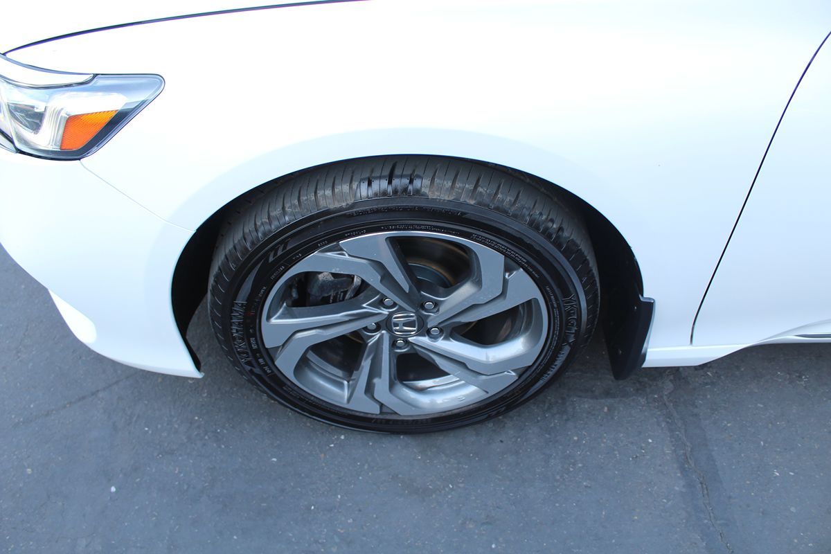 2018 Honda Accord EX-L 1.5T photo 11
