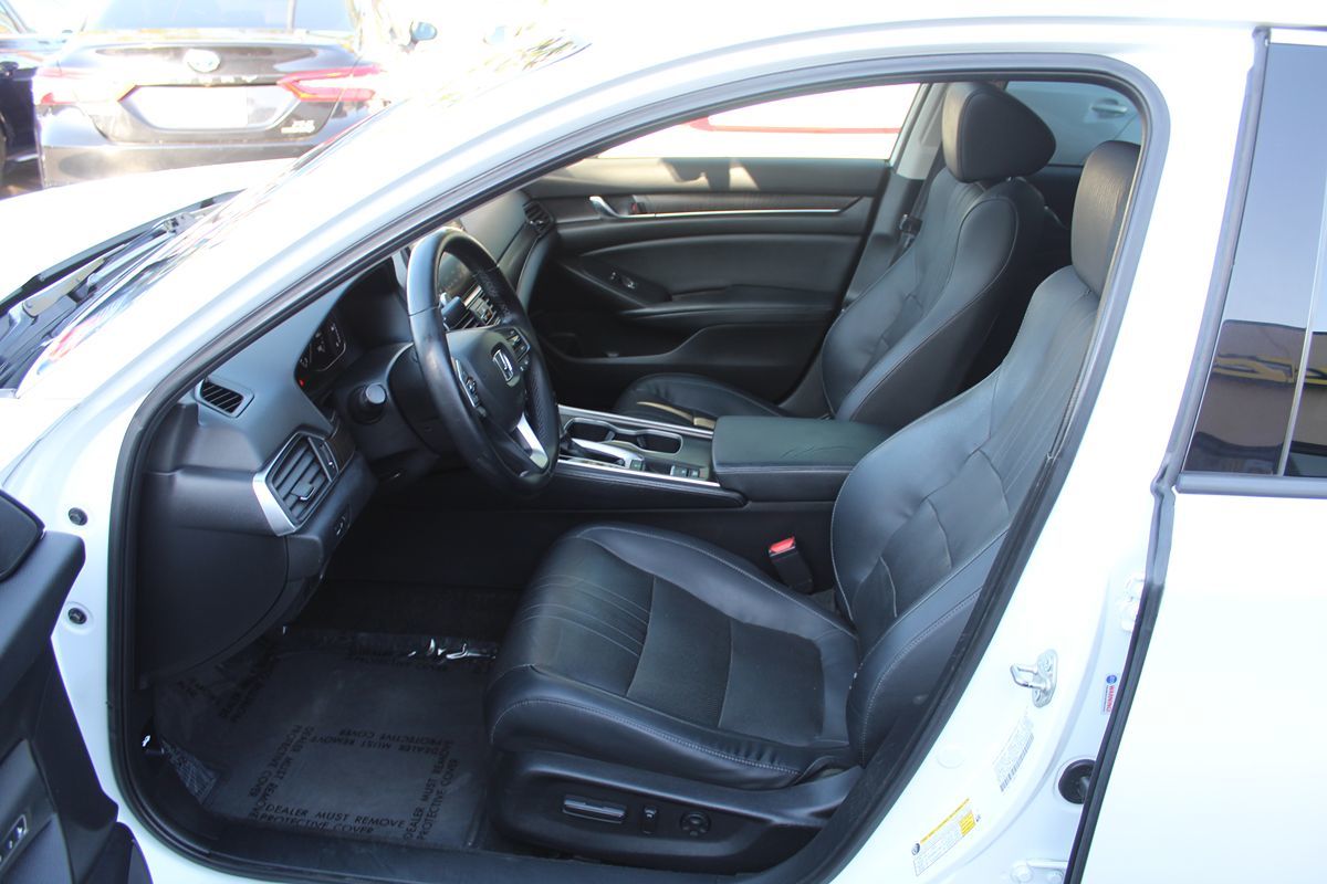 2018 Honda Accord EX-L 1.5T photo 18