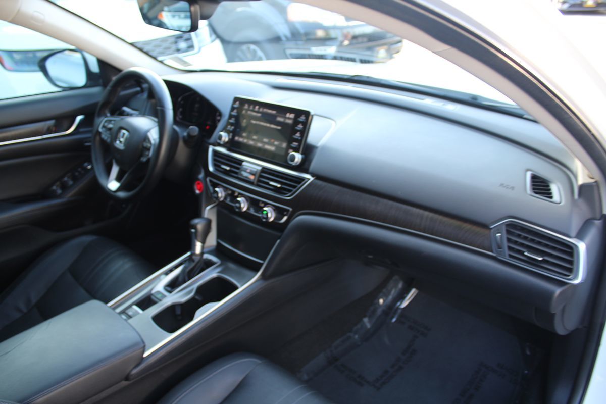2018 Honda Accord EX-L 1.5T photo 20