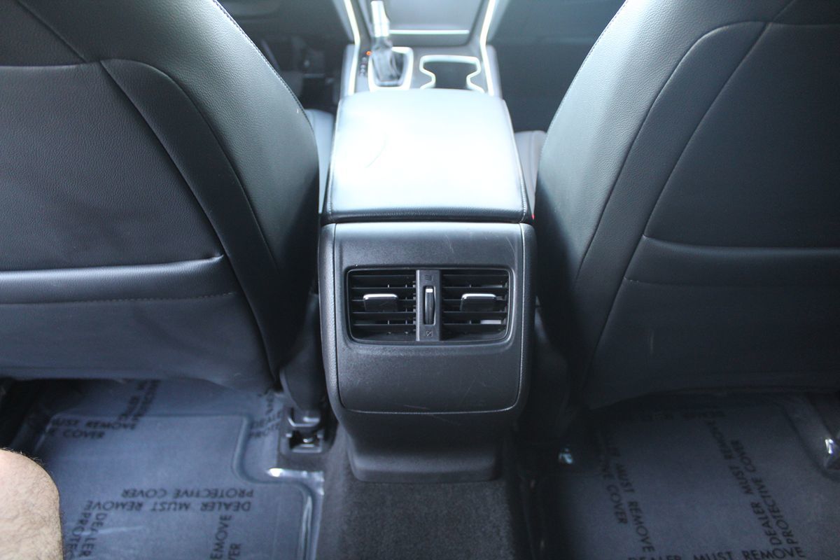 2018 Honda Accord EX-L 1.5T photo 24