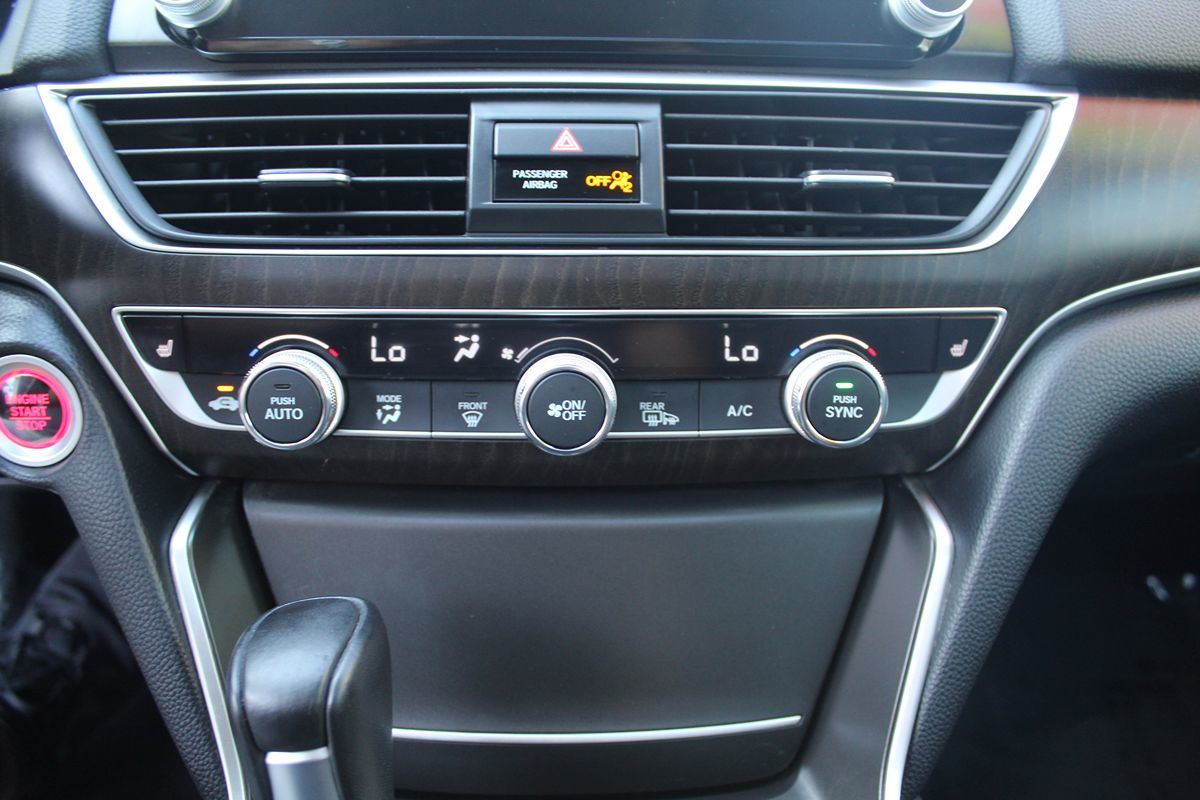 2018 Honda Accord EX-L 1.5T photo 28