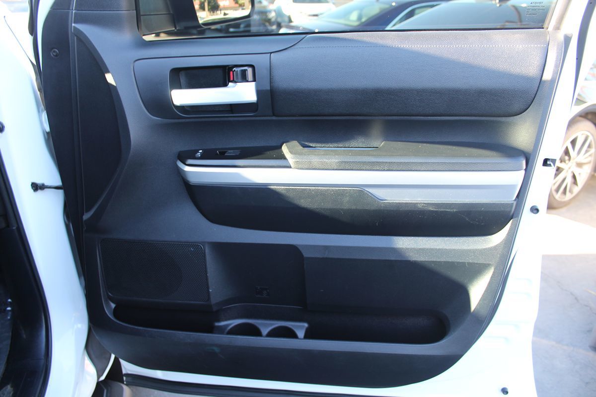2015 Toyota Tundra SR5 Grade photo 20