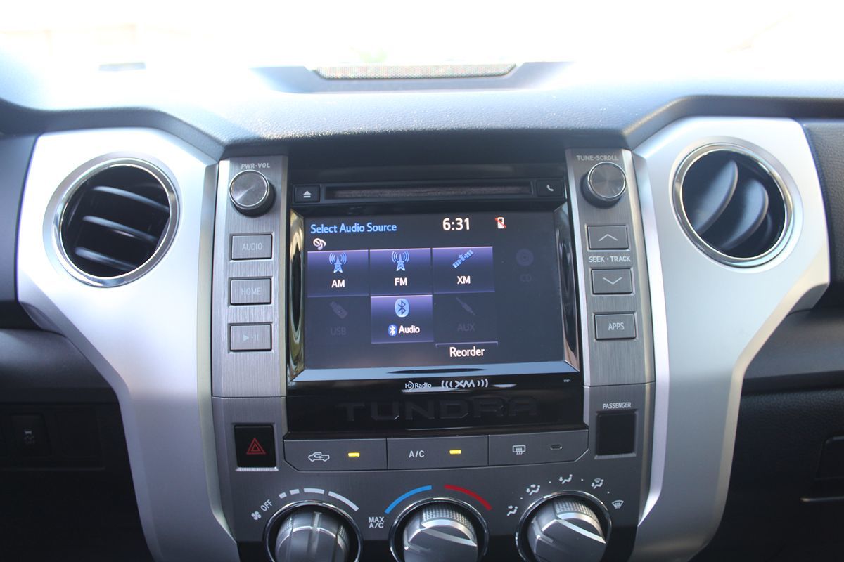 2015 Toyota Tundra SR5 Grade photo 28