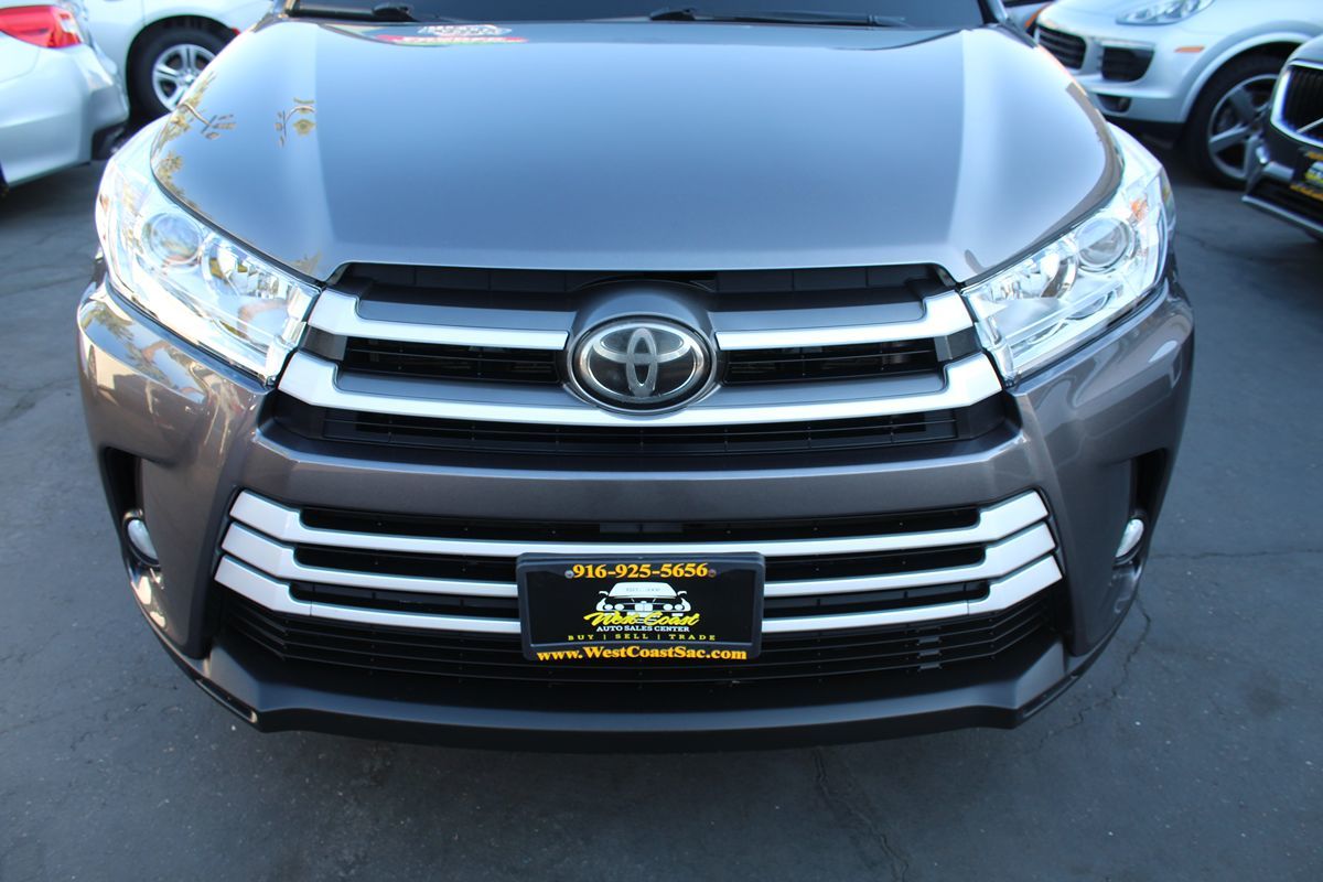 2018 Toyota Highlander XLE photo 9