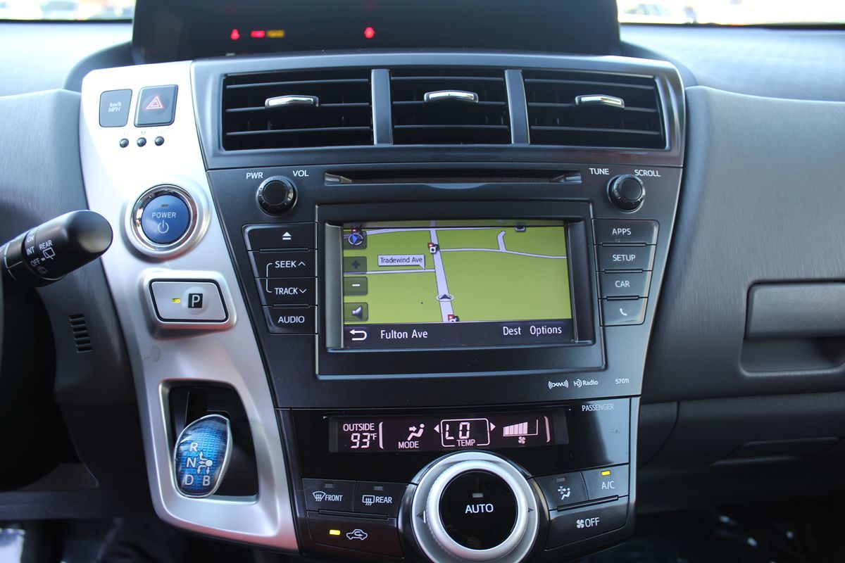 2012 Toyota Prius V Three photo 25