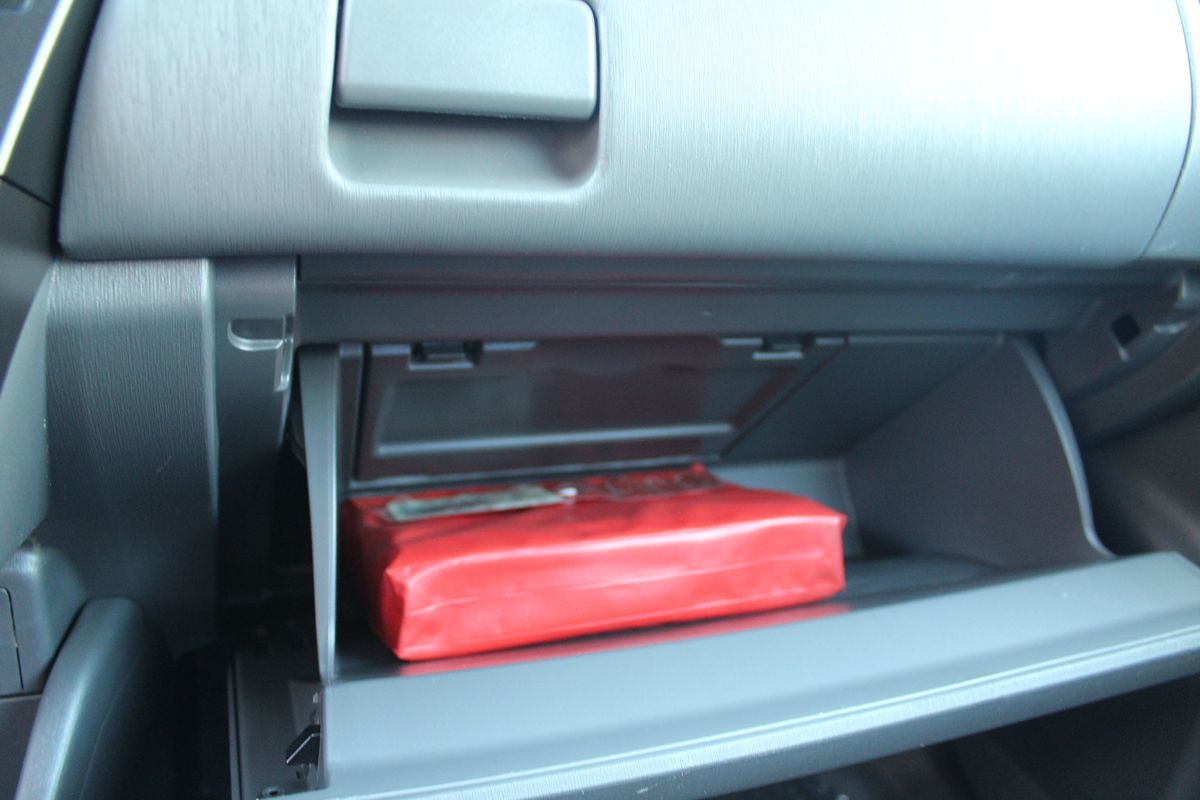 2012 Toyota Prius V Three photo 27
