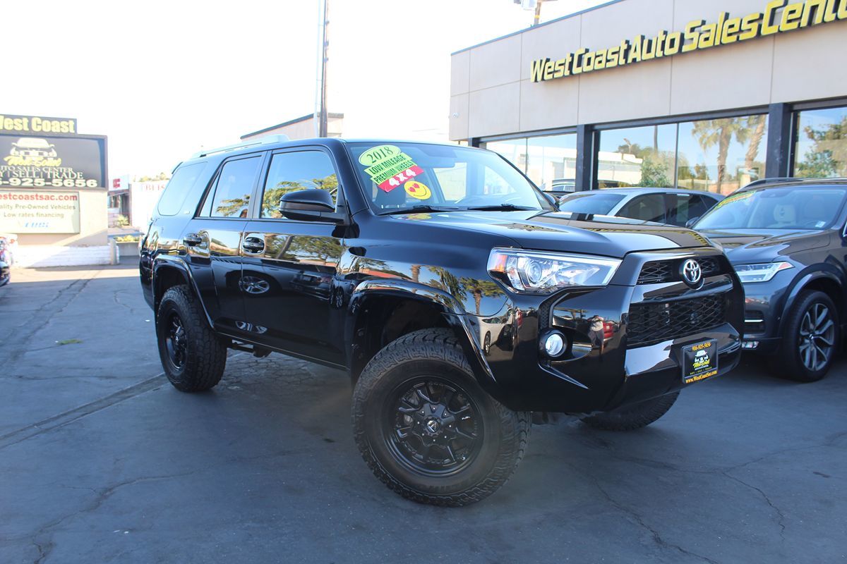 2018 Toyota 4Runner SR5 photo 33