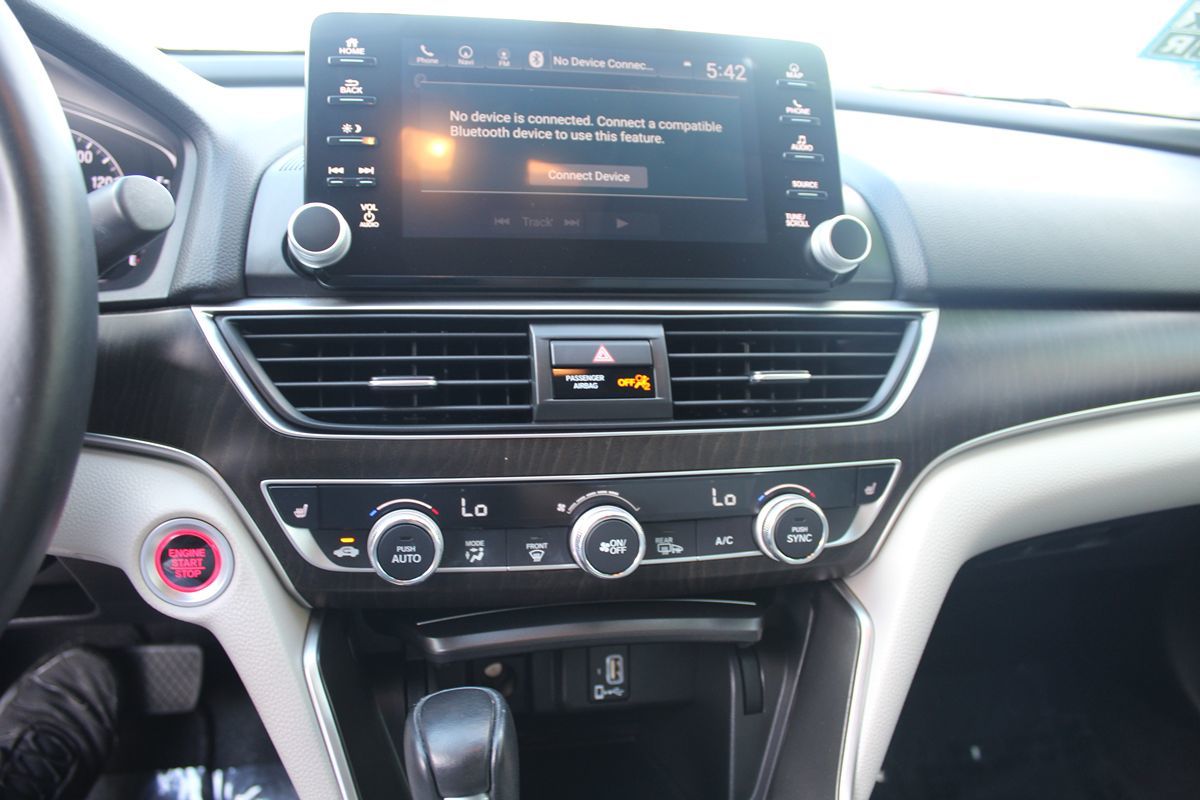 2018 Honda Accord EX-L 1.5T photo 24
