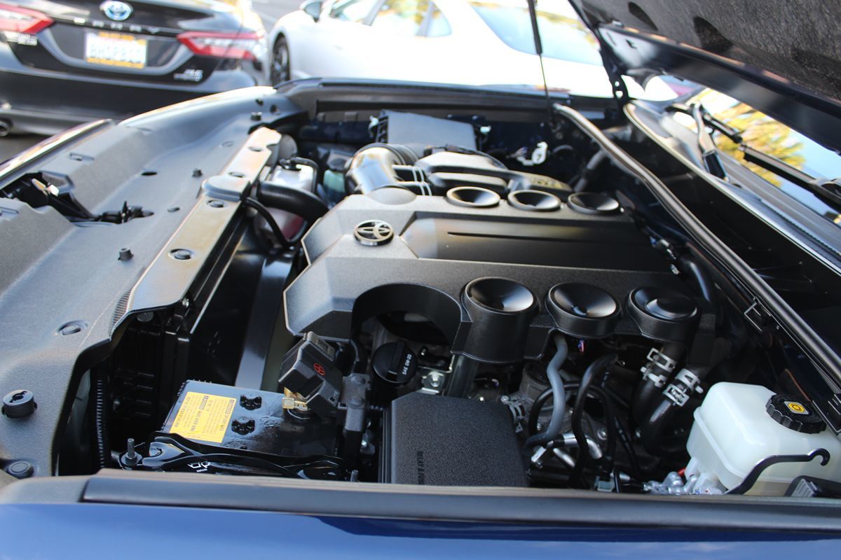 2020 Toyota 4Runner SR5 Premium photo 33