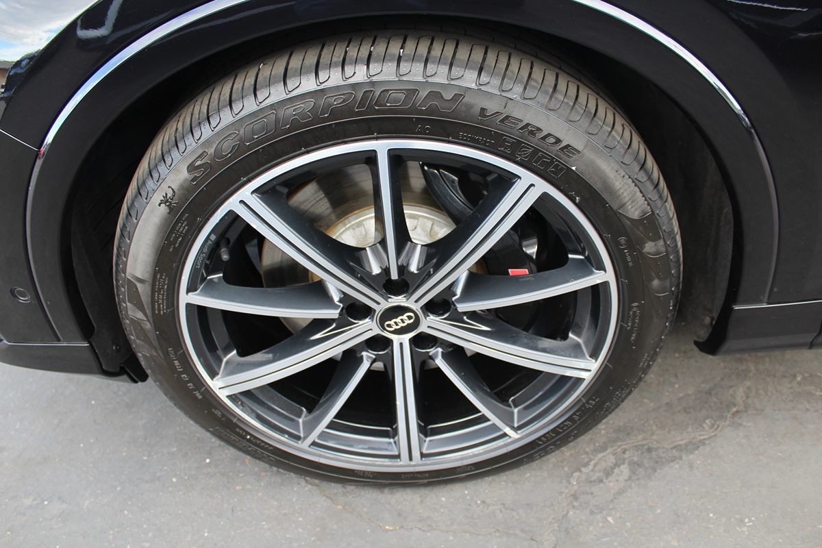 2020 Audi SQ7 Prestige photo 12