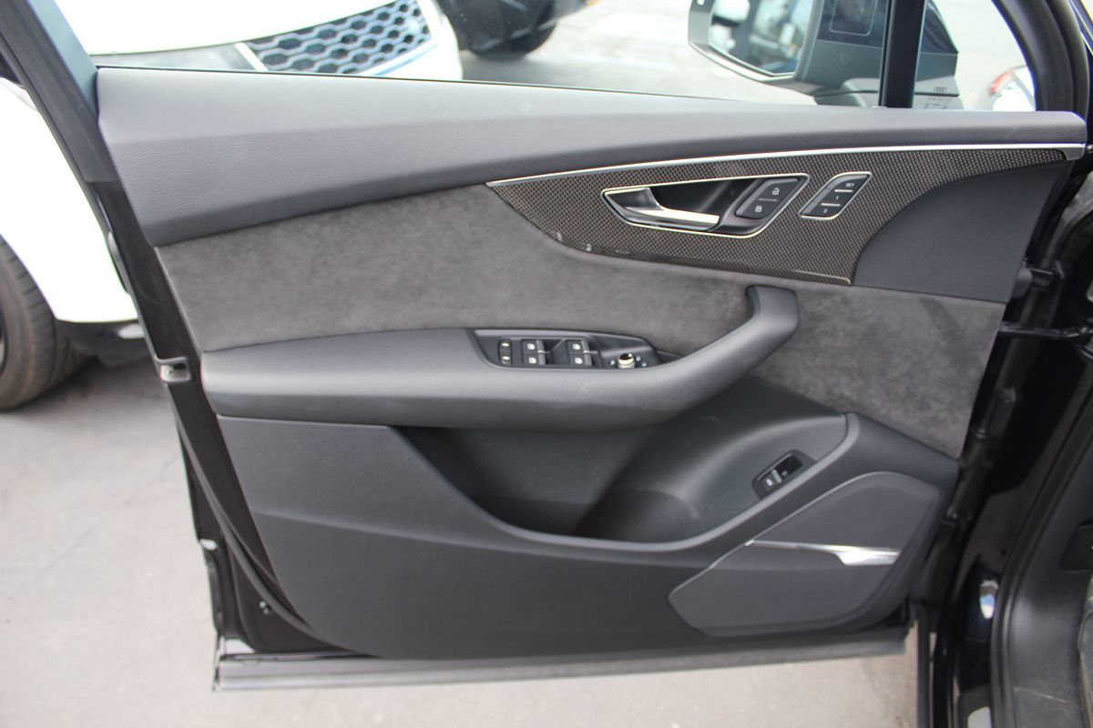 2020 Audi SQ7 Prestige photo 20